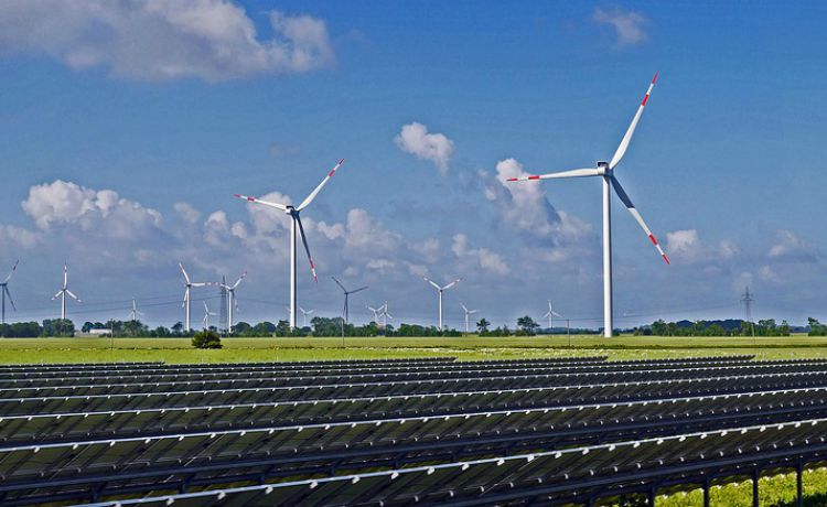 Brasil estima adicionar 19 GW em usinas solares e eólicas até 2026