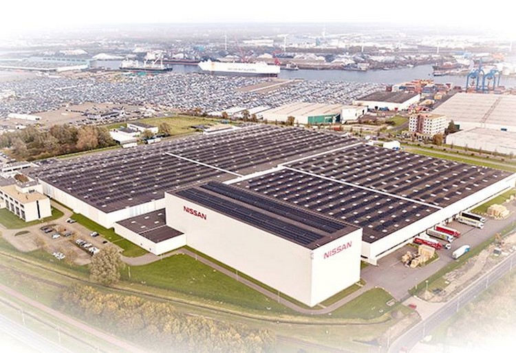 Telhado de fábrica da Nissan na Holanda gera energia para 900 residências